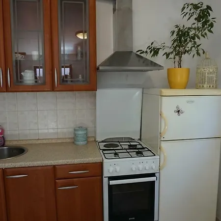 6986b Apartment *